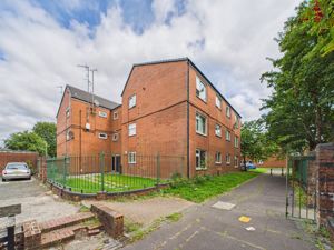 Photo 7- click for photo gallery